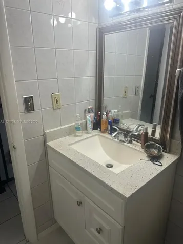 8000 SW 152nd Avenue Miami FL 33193
