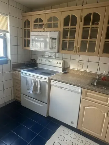 8000 SW 152nd Avenue Miami FL 33193