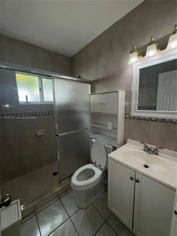 401 Collins Avenue Miami Beach FL 33139