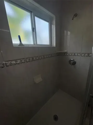 401 Collins Avenue Miami Beach FL 33139