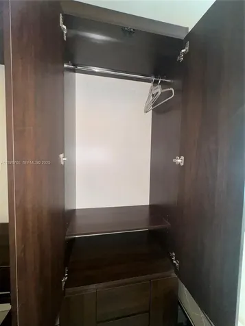 401 Collins Avenue Miami Beach FL 33139
