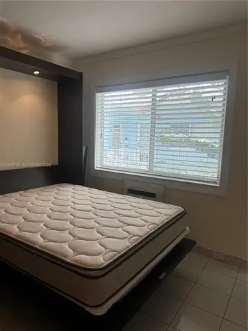 401 Collins Avenue Miami Beach FL 33139