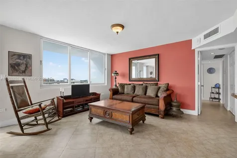 7135 Collins Avenue Miami Beach FL 33141