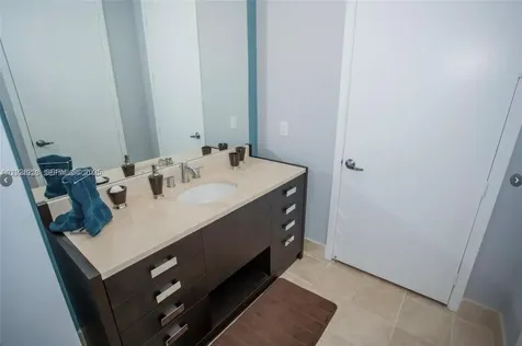 18201 Collins Avenue Sunny Isles Beach FL 33160