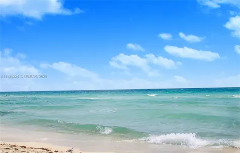 6885 Byron Avenue Miami Beach FL 33141