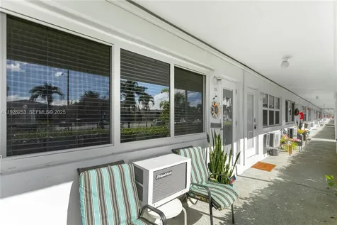 801 Atlantic Shores Boulevard Hallandale Beach FL 33009