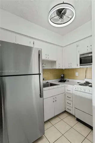 801 Atlantic Shores Boulevard Hallandale Beach FL 33009