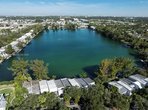 7043 SW 53rd Lane Miami FL 33155
