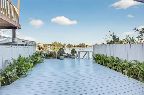 7043 SW 53rd Lane Miami FL 33155