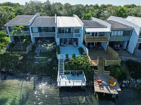 7043 SW 53rd Lane Miami FL 33155