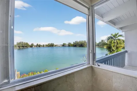 7043 SW 53rd Lane Miami FL 33155
