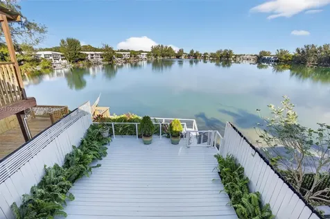 7043 SW 53rd Lane Miami FL 33155