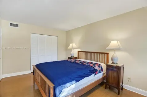 7043 SW 53rd Lane Miami FL 33155