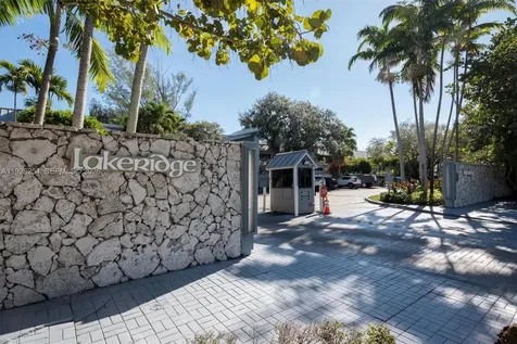 7043 SW 53rd Lane Miami FL 33155