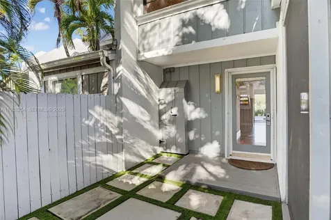 7043 SW 53rd Lane Miami FL 33155