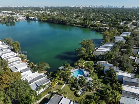7043 SW 53rd Lane Miami FL 33155