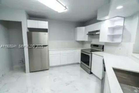 975 N Franklin Avenue Homestead FL 33034