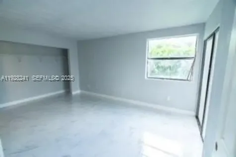 975 N Franklin Avenue Homestead FL 33034