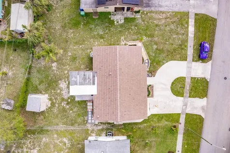 720 NW 38th Avenue Lauderhill FL 33311