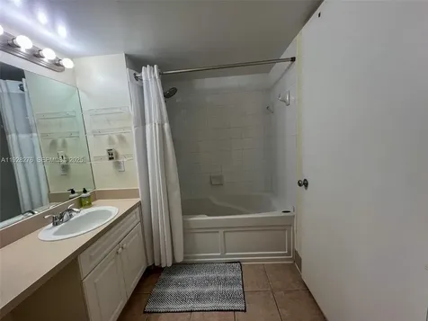 520 SE 5th Avenue Fort Lauderdale FL 33301