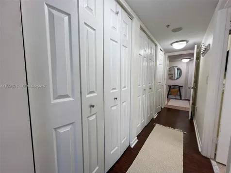 520 SE 5th Avenue Fort Lauderdale FL 33301