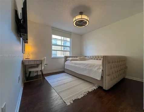 520 SE 5th Avenue Fort Lauderdale FL 33301