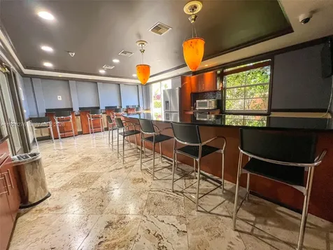 520 SE 5th Avenue Fort Lauderdale FL 33301