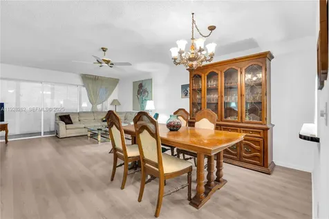 215 SE 3rd Avenue Hallandale Beach FL 33009