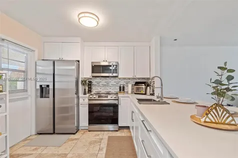 8161 SW 24th Court Davie FL 33324