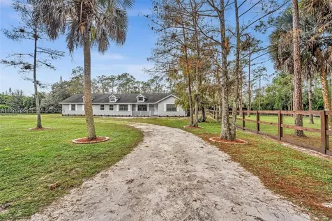 15120 Roberts Way Loxahatchee FL 33470