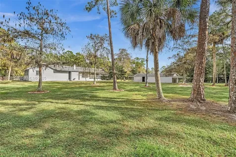 15120 Roberts Way Loxahatchee FL 33470
