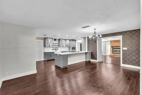 15120 Roberts Way Loxahatchee FL 33470