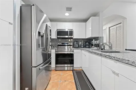 6500 NW 114th Avenue Doral FL 33178