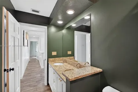 3804 SE Fairway E Stuart FL 34997