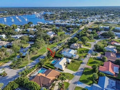 3804 SE Fairway E Stuart FL 34997