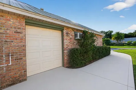 3804 SE Fairway E Stuart FL 34997