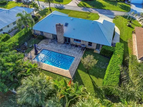 3804 SE Fairway E Stuart FL 34997