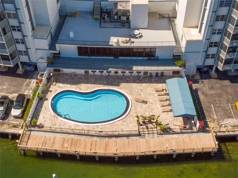200 Diplomat Parkway Hallandale Beach FL 33009