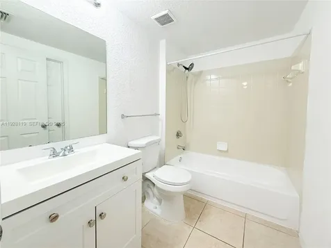 308 Belmont Lane North Lauderdale FL 33068