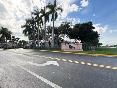 308 Belmont Lane North Lauderdale FL 33068