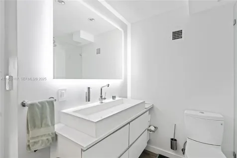 1200 West Avenue Miami Beach FL 33139