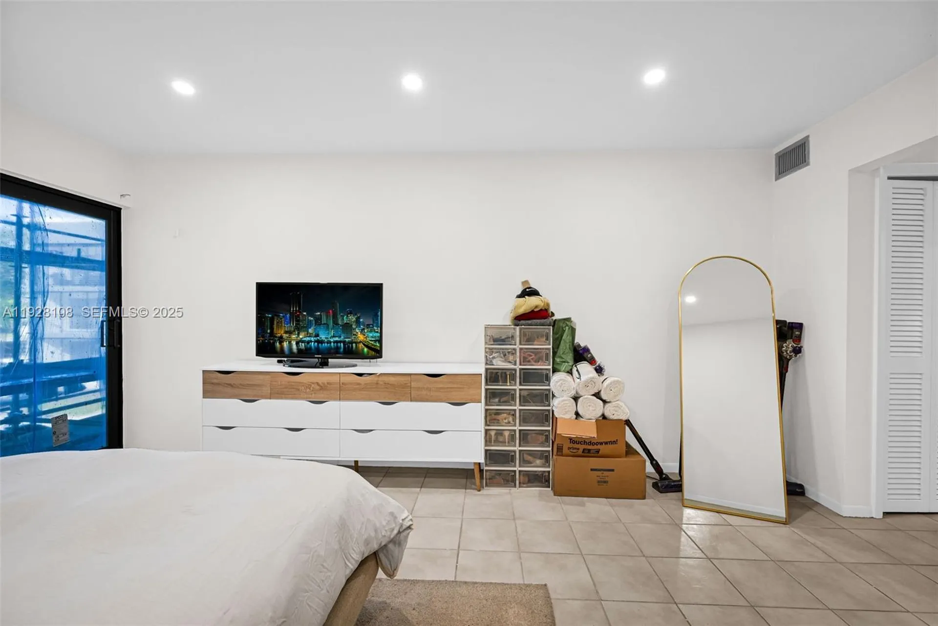 4020 N Hills Drive Hollywood FL 33021