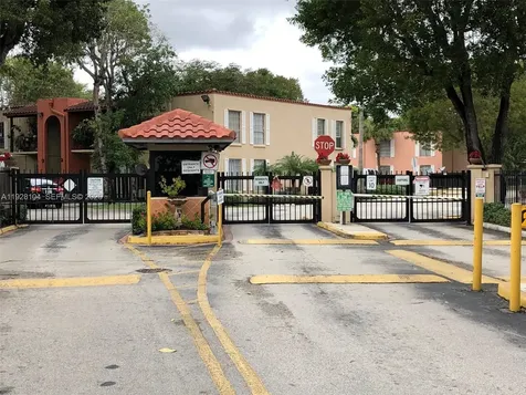 10740 N Kendall Drive Miami FL 33176