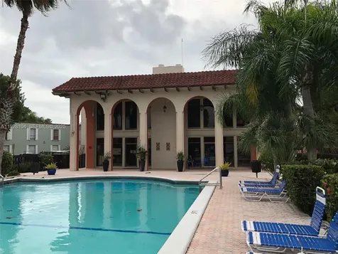10740 N Kendall Drive Miami FL 33176