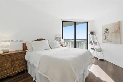 3000 Island Boulevard Aventura FL 33160