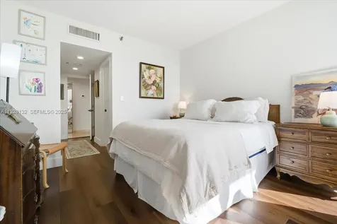 3000 Island Boulevard Aventura FL 33160
