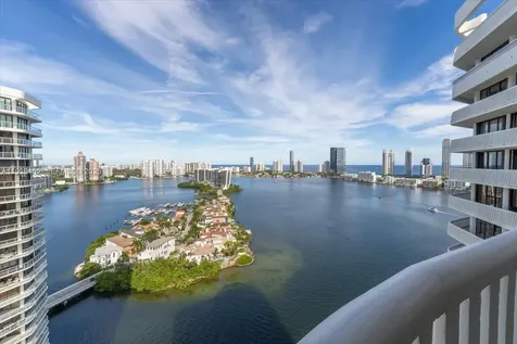 3000 Island Boulevard Aventura FL 33160
