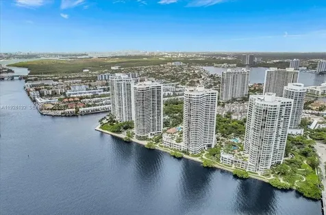 3000 Island Boulevard Aventura FL 33160