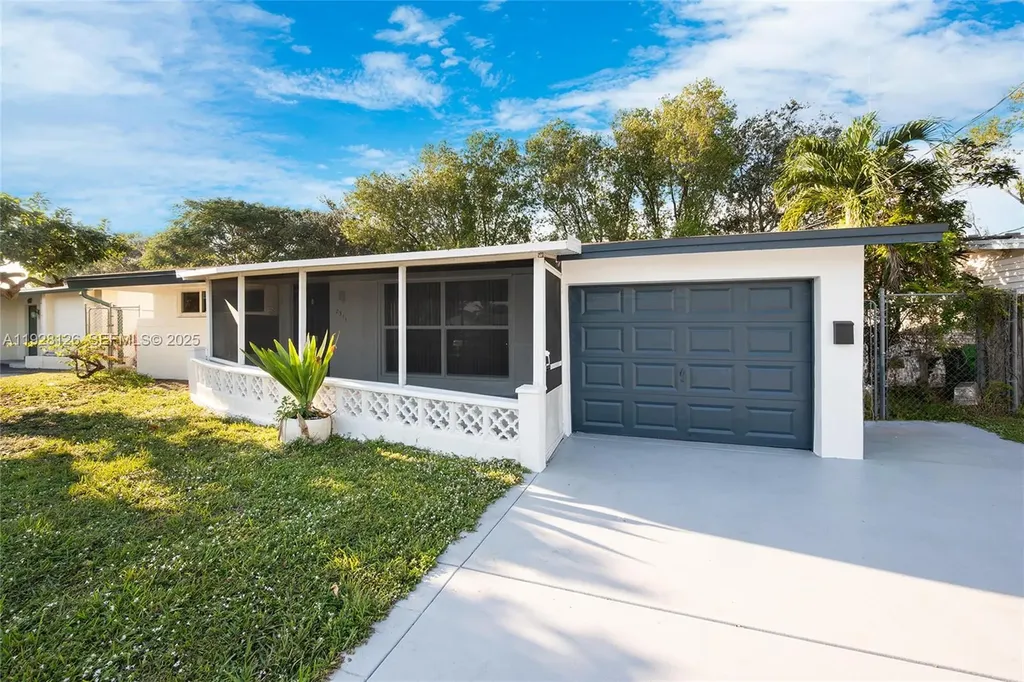 2311 NW 73rd Avenue Sunrise FL 33313