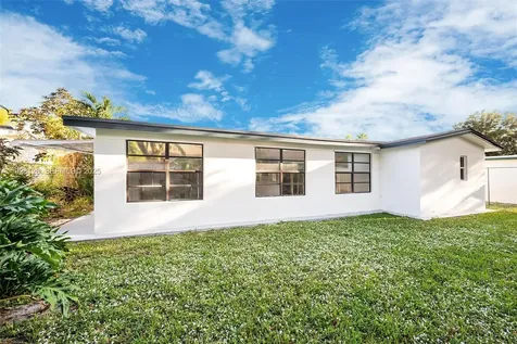 2311 NW 73rd Avenue Sunrise FL 33313